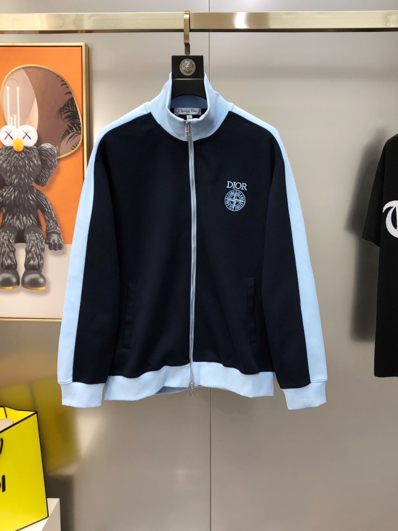 chr1st1an D10r outwear